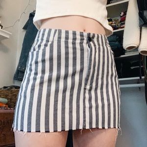 🍋Brandy Melville skirt